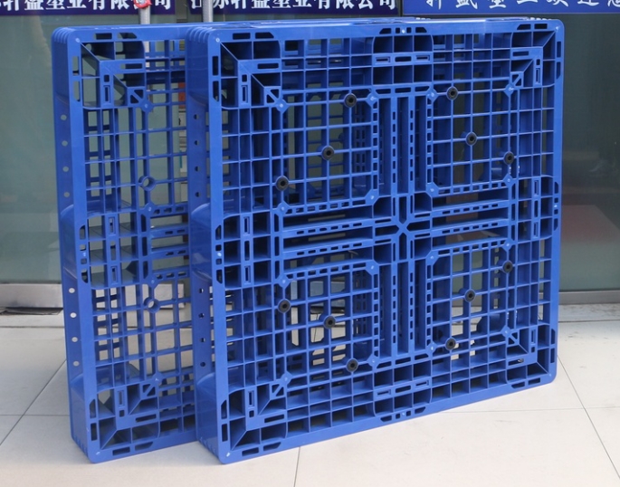 塑料托盘